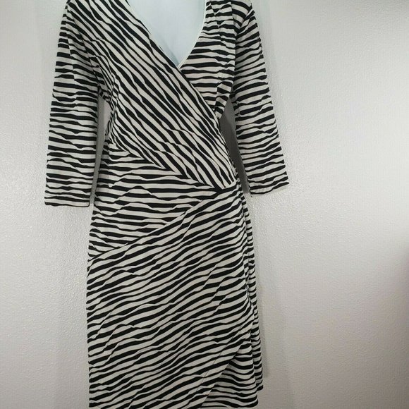 Chicos Womens‎ Sheath Dress Black & White Size 1 Te - Picture 8 of 8